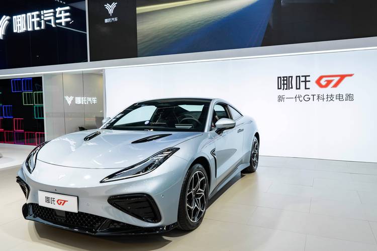 广州南沙区贝恒思企业管理咨询哪吒汽车在智能汽车领域的表现，领途汽车在新能源汽车市场中的影响力